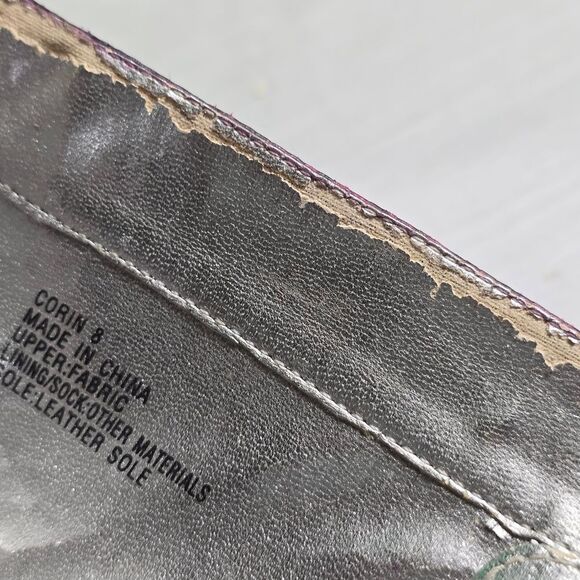 Apple Bottoms Purple Snakeskin Heels - Picture 7 of 9